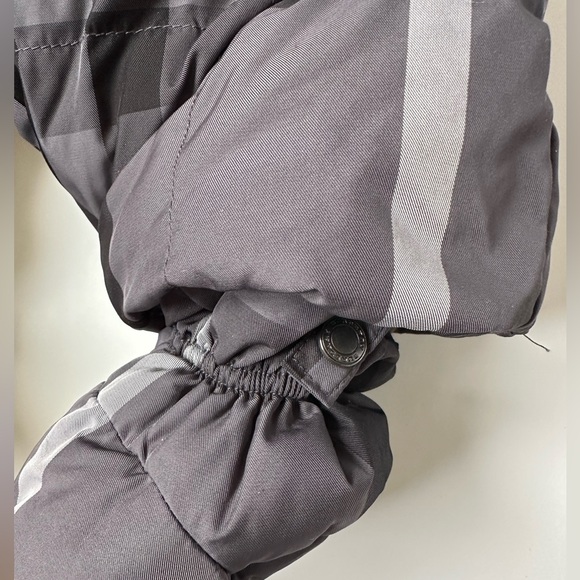 Burberry Baby Snowsuit  - 3 months - Picture 9 of 11